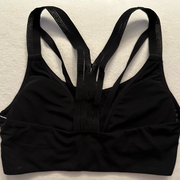 Nike Black Racerback Sports Bra with Breathable Fabric - Picture 4 of 9